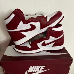 Air Jordan 1 Retro High OG "Heritage Red/White" – Size 11